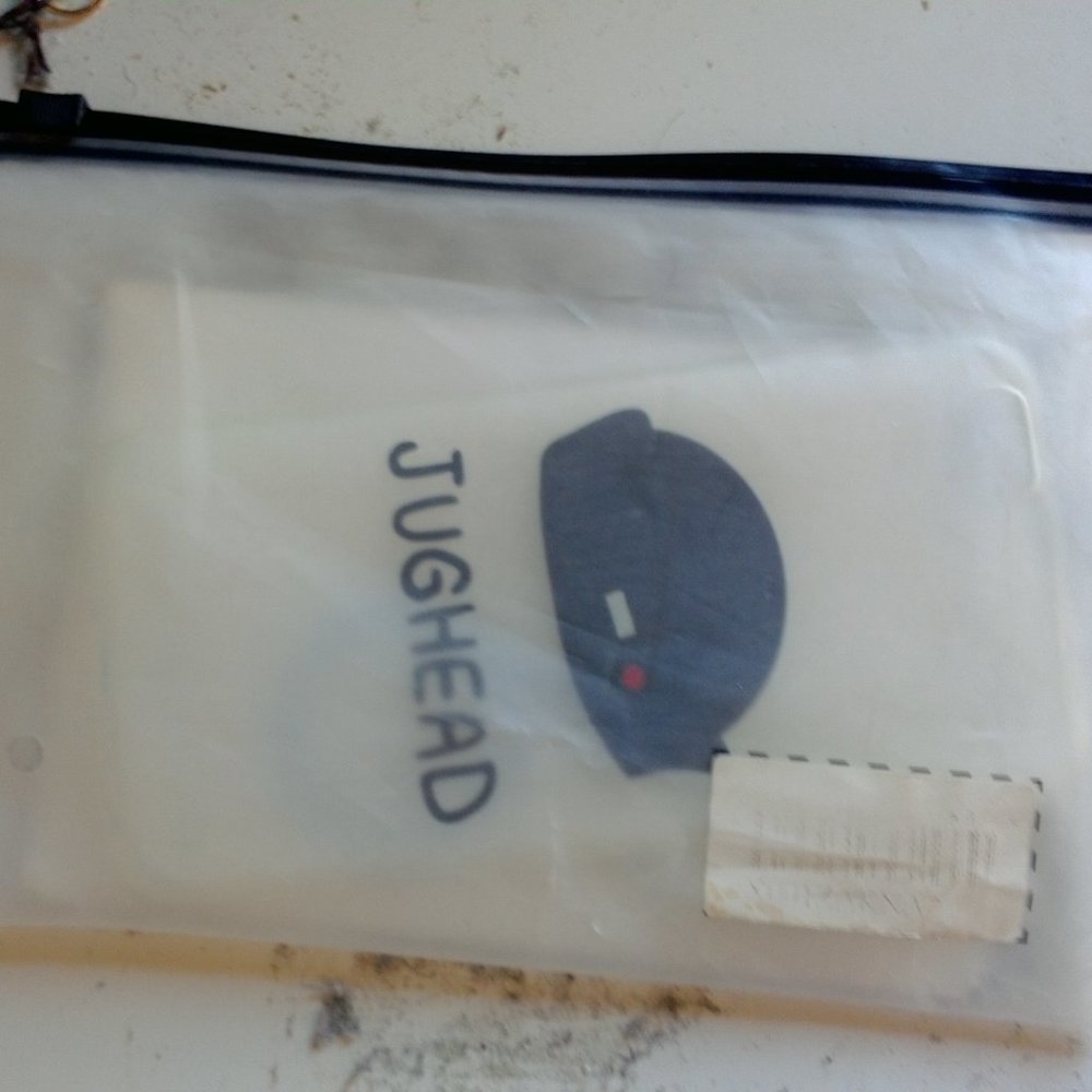 NWTJoyland Phone cover for IPhone or small phones with Riverside theme